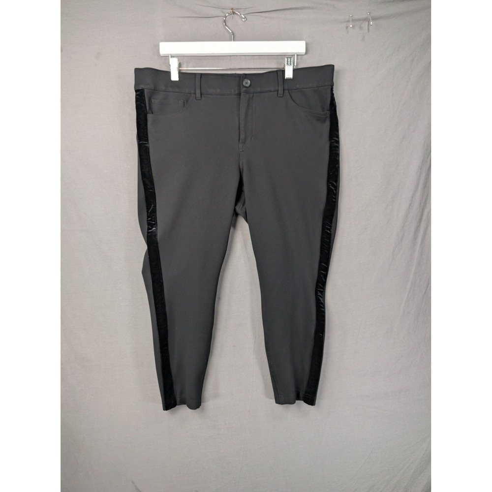 Torrid Black Velvet Side Stripe Ponte Skinny Pants 18